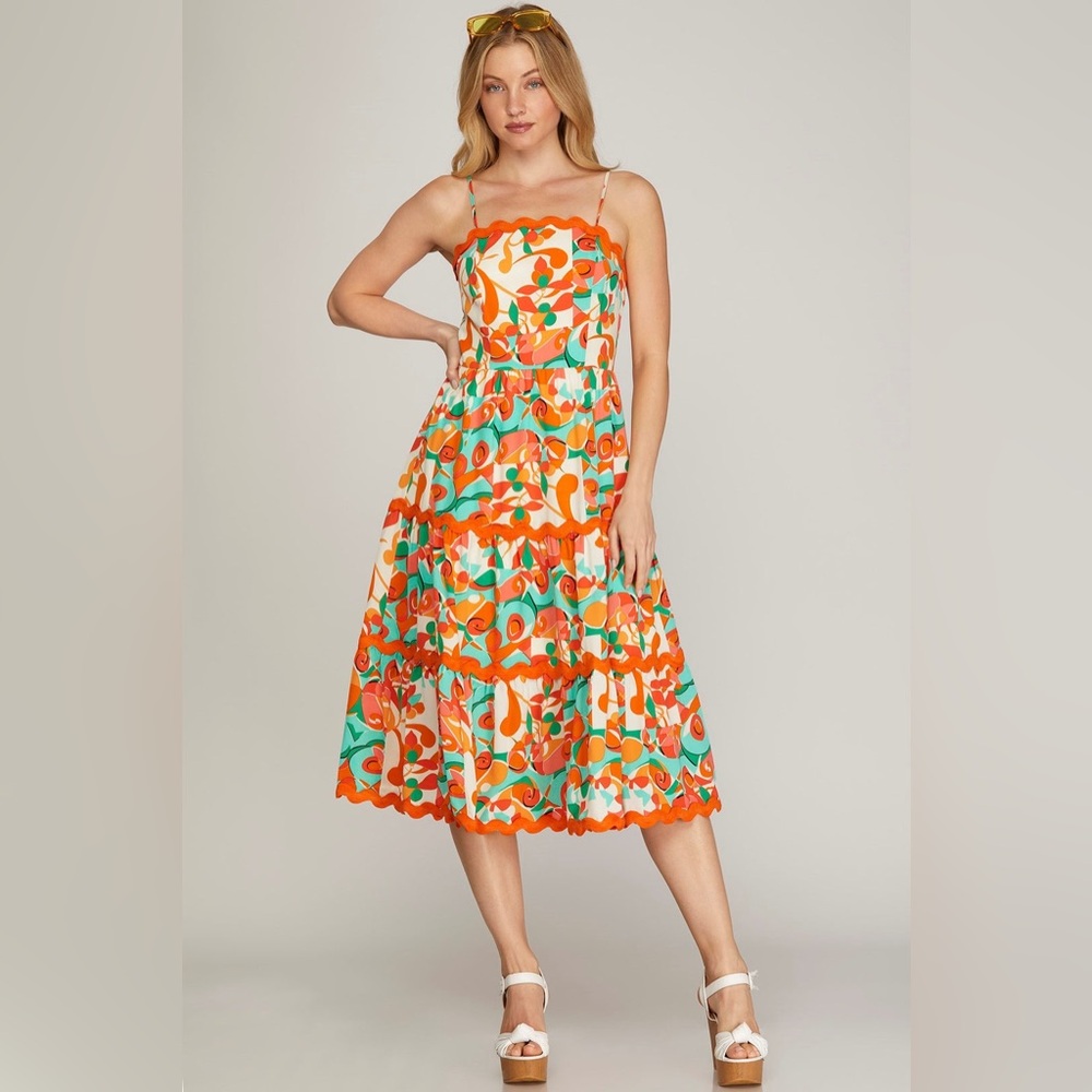 Peachy Keen Midi Dress - Picture 2 of 16